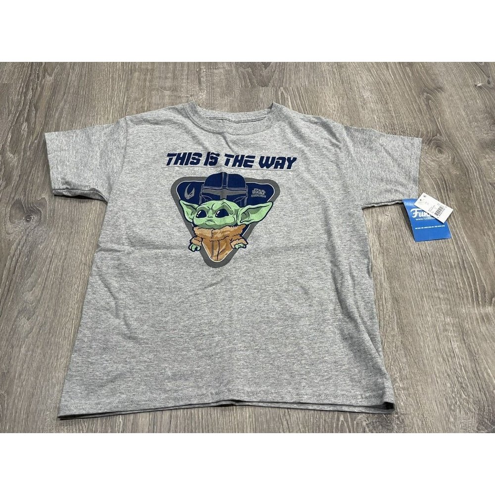 New Star Wars Baby Yoda Shirt Size Large Boys D37